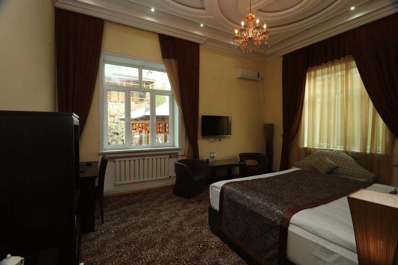 Lotte Palace Dushanbe Exterior photo